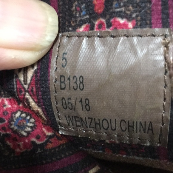 Blowfish Booties - Picture 9 of 9